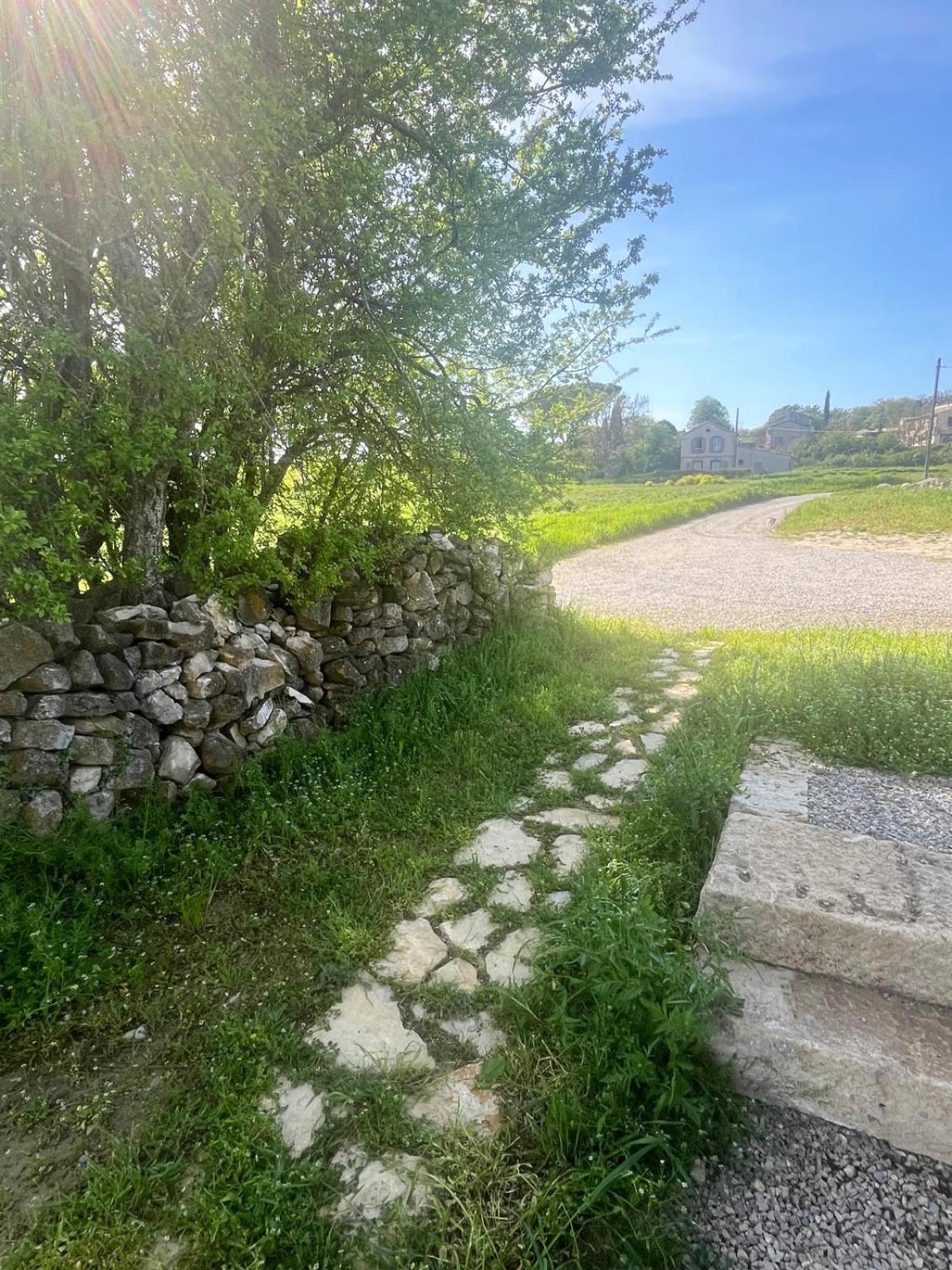 Вілла Le Petit Cabanon Provencal Mane  Екстер'єр фото